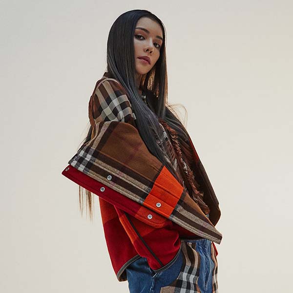 Tia Lee looks to reinstate her place in the C-Pop sphere with new single, “Goodbye Princess”.